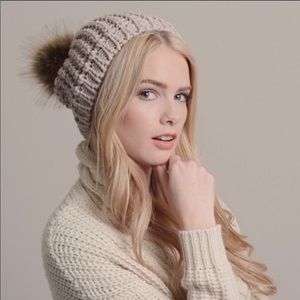 Tan Pom Chunky Knit Beanie